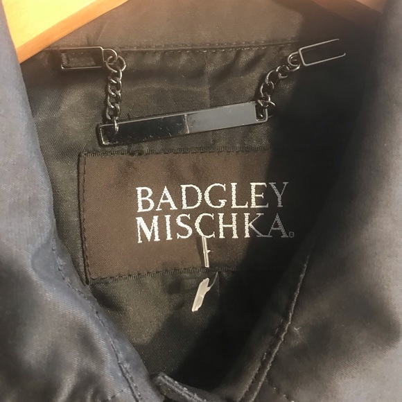 Badgley Mischka  Long Grey Trench Coat - Size Small - Picture 7 of 7